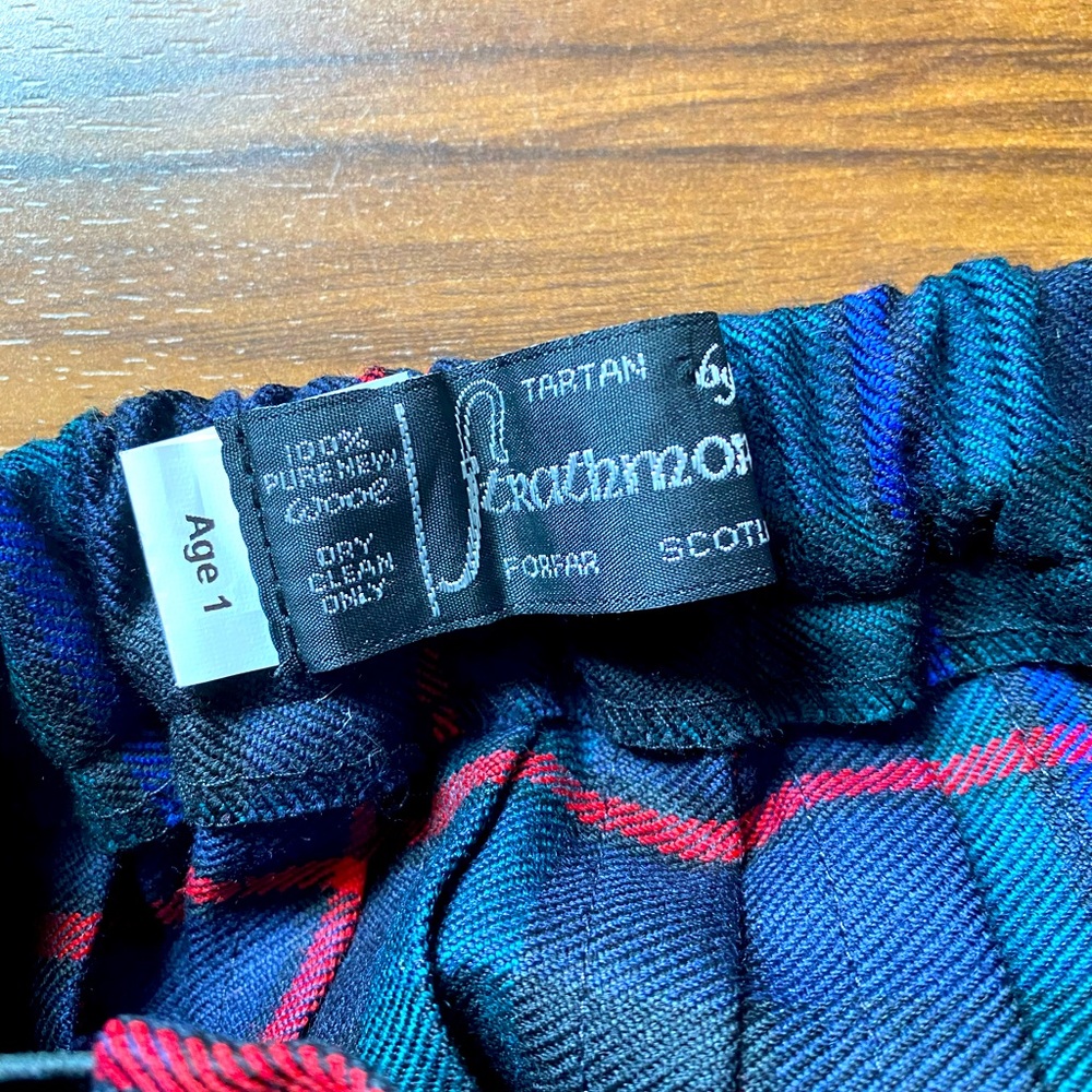 Strathmore Tartan kilt.